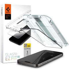 Folie pentru iPhone 15 Pro - Spigen Glas.TR EZ FIT - Clear Negru 