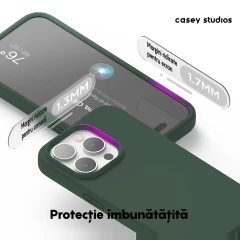 Husa iPhone 15 Pro Casey Studios Premium Soft Silicone Webster Green