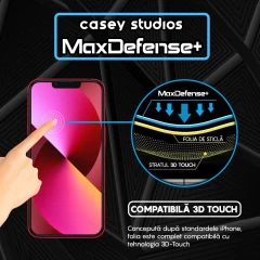 Folie Sticla CASEY STUDIOS pentru iPhone 13 Mini, MaxDefense+ Classic, Full Glue, Sticla Securizata, Duritate Militara, Ultra HD, Protectie Profesionala Ecran 3D, Anti Zgarieturi, Anti Socuri Transparent