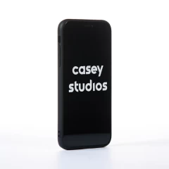 Husa iPhone 11 Casey Studios Metalines - Negru Negru
