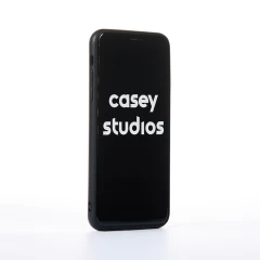 Husa iPhone 11 Pro Max Casey Studios Metalines - Negru Negru