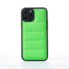 Husa iPhone 12/12 Pro Casey Studios 5 Puff - Verde Verde