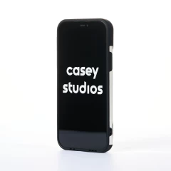 Husa iPhone 12 Pro Casey Studios Family Feud - Woman Woman