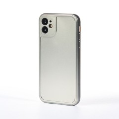 Husa iPhone 11 Casey Studios Chromed - Silver