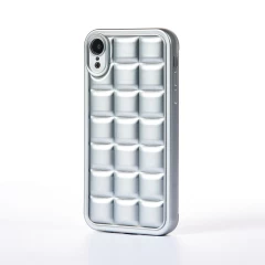 Husa iPhone XR Casey Studios Squared Up - Silver Silver