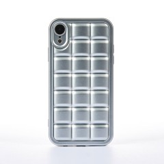 Husa iPhone XR Casey Studios Squared Up - Silver