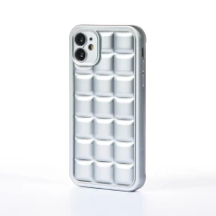 Husa iPhone 11 Casey Studios Squared Up - Silver Silver