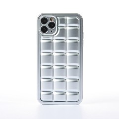 Husa iPhone 11 Pro Max Casey Studios Squared Up - Silver